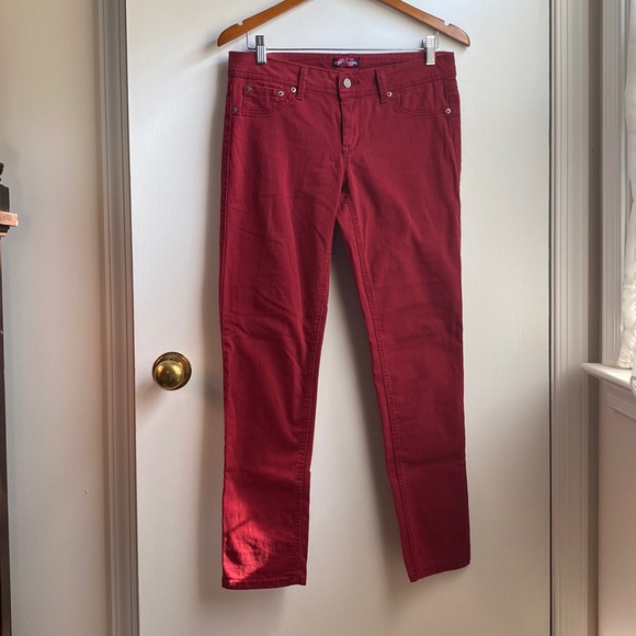 Body Central Red Cropped pants size 7 straight leg low/mid rise - Picture 1 of 5